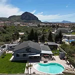 Villa El Secreto, Luxury Con Piscina, Sauna E Idromassaggio, 4 E 3 Bagni, Vicina Al Mare E Montagna