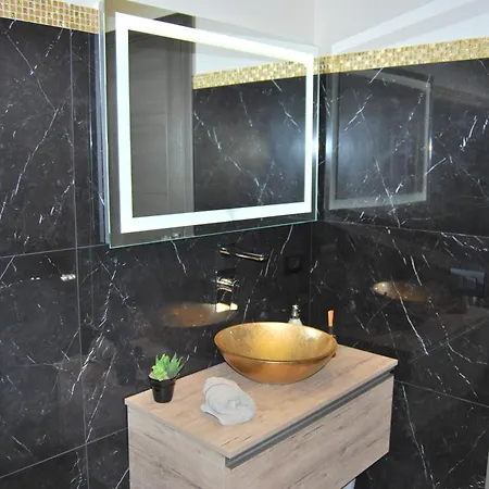El Secreto Luxury Con Piscina, Sauna E Idromassaggio, Vicina Al Mare E Montagna * Borgetto
