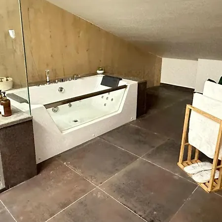 El Secreto Luxury Con Piscina, Sauna E Idromassaggio, Vicina Al Mare E Montagna * Borgetto
